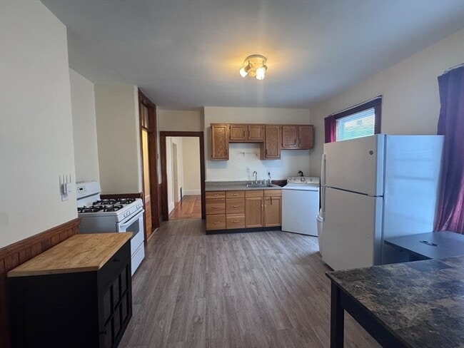 Photo - 57 Dimick St Unidad 2 Rental