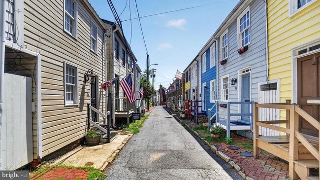 Photo - 35 Pinkney St