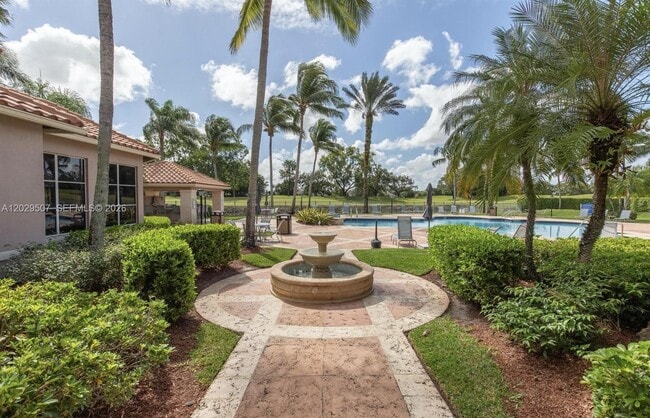 Photo - 11790 St Andrews Place Unit 305