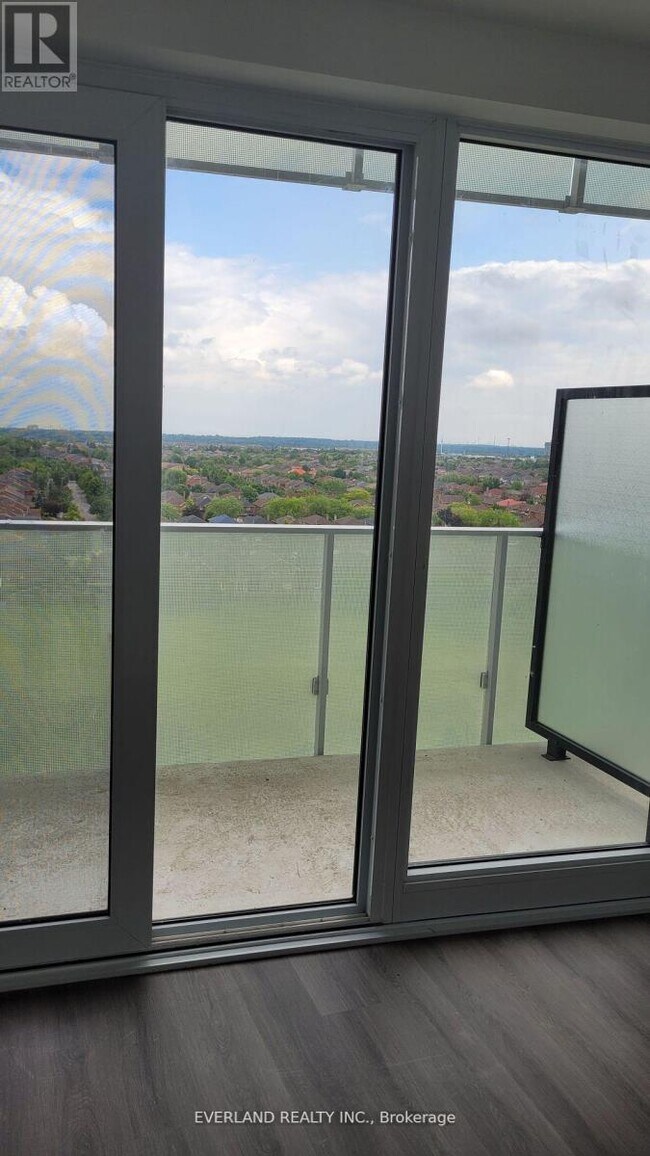 Photo - 3883 Quartz Rd Unit 908