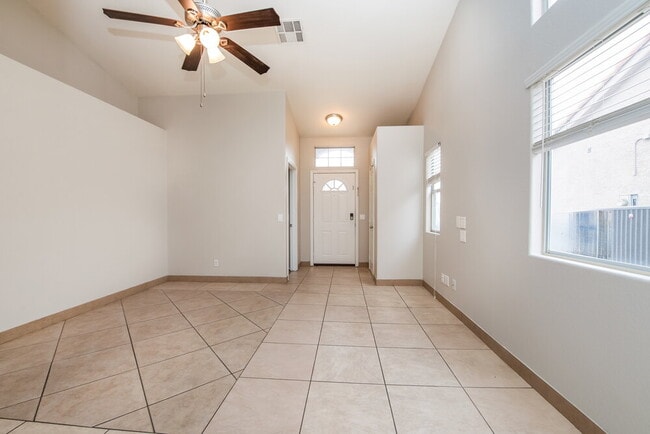 Photo - 1532 Helen Belle Dr