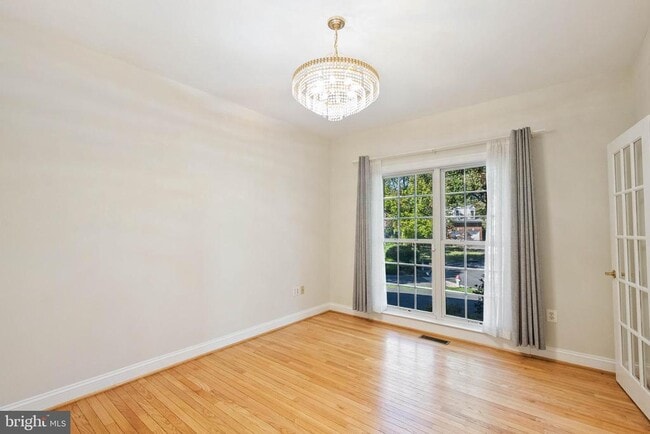 Photo - 2393 Watters Glen Ct