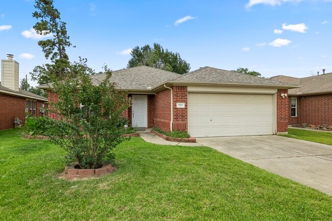 Photo - 3211 Falcon Trail Dr