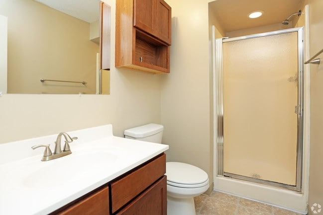STANDARD bath $989-$1049