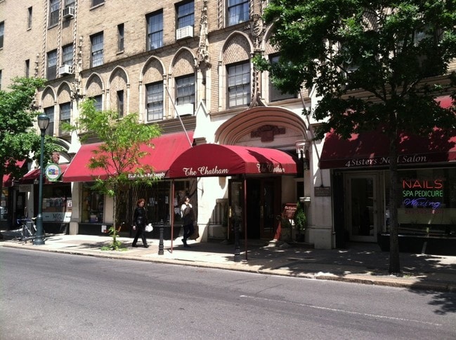 Building Photo - The Chatham Rental