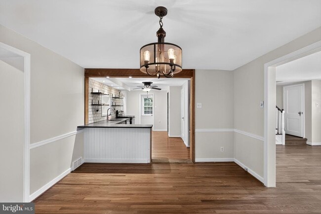 Photo - 216 Huron Ave
