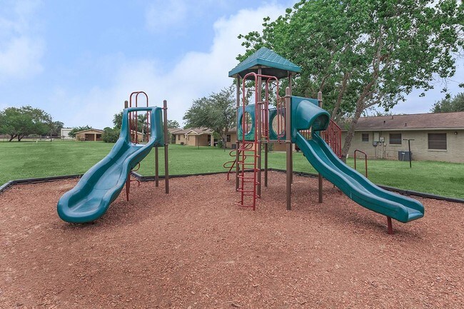 Photo - Kingswood Village Apartments