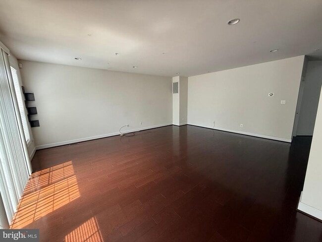 Photo - 10905 Fairmont Ln
