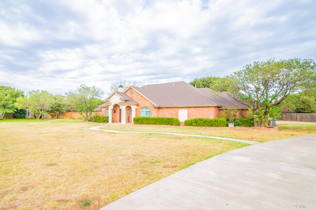 Photo - 5402 158th St