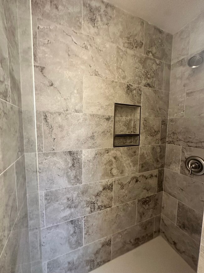 Photo - 1204 Blueridge Pky