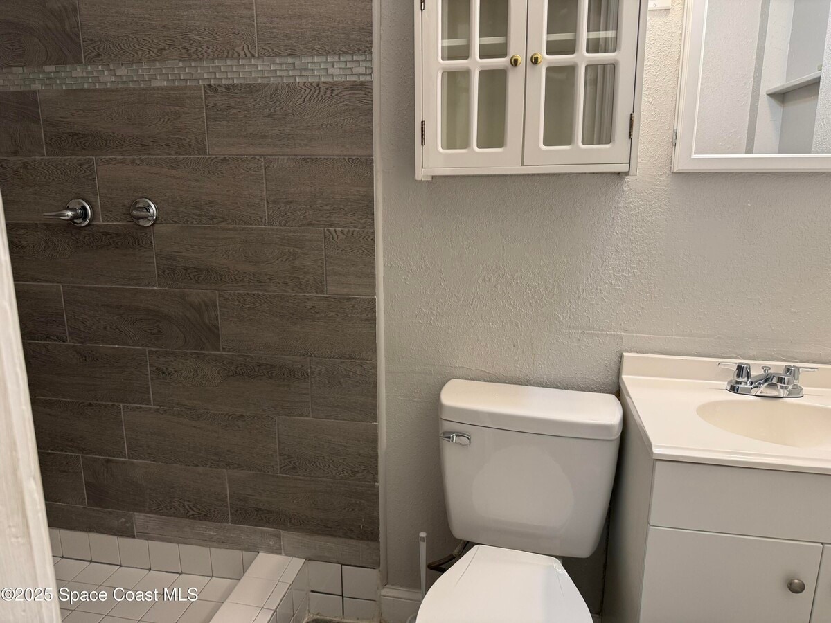 Photo - 2806 Tropic Rd