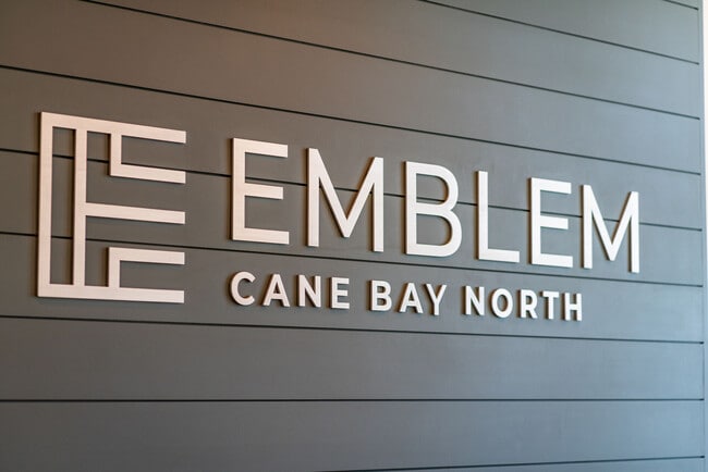 Building Photo - Emblem Cane Bay North Rental