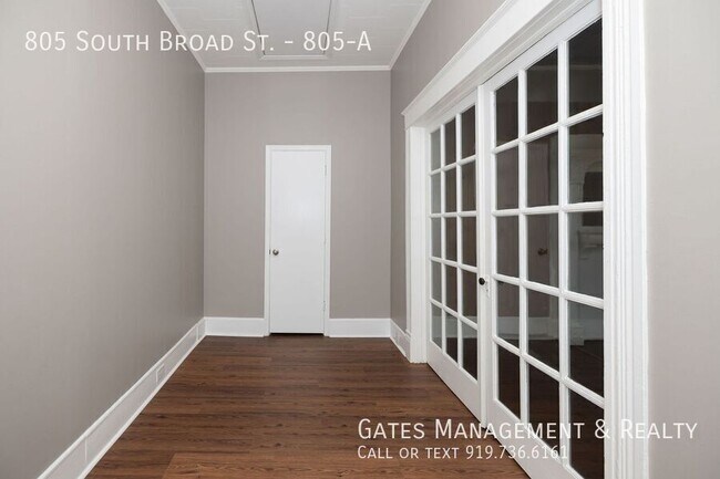 Photo - 805 S Broad St Unidad 805-A