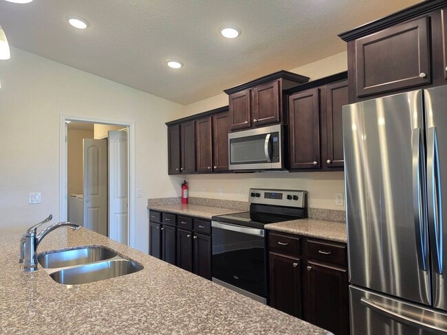 Photo - 6229 Redberry Dr