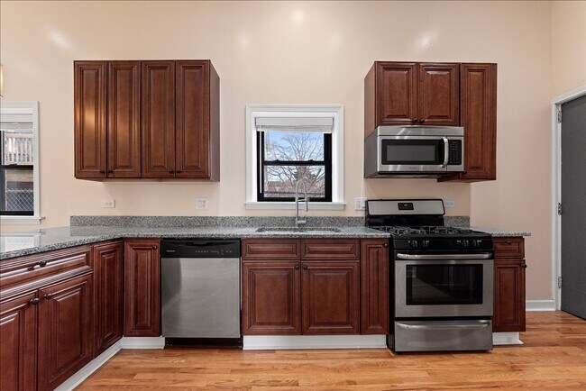 Photo - 4255 N Campbell Ave Unit 1S