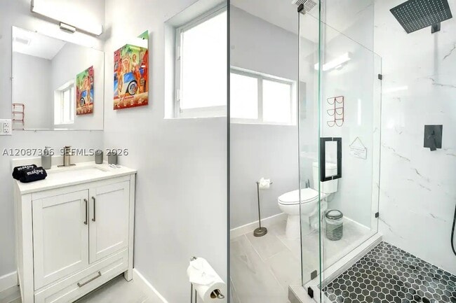 Photo - 1647 NW 29th St Unit 3
