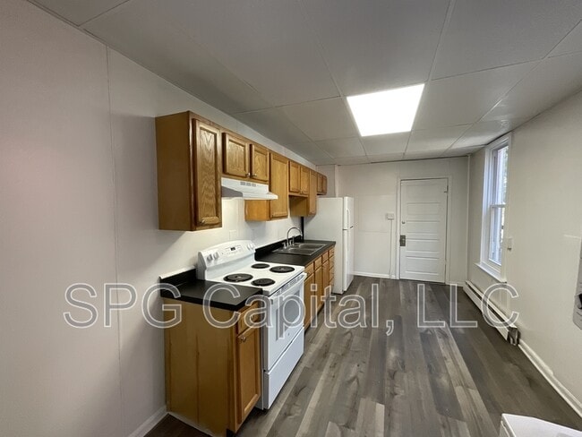 141 Stevens Ave