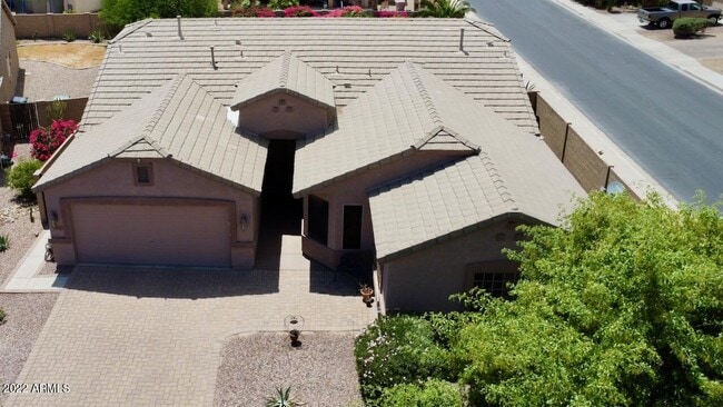 Photo - 19696 N Madison Dr