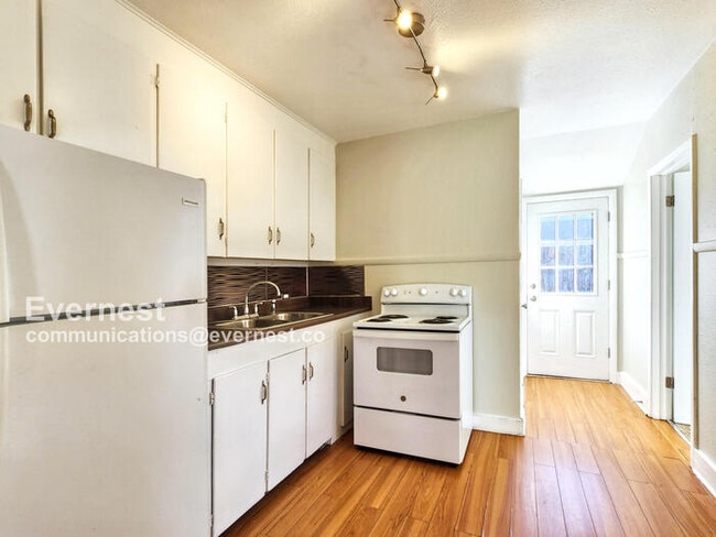 Photo - 245 S Hazel Ct