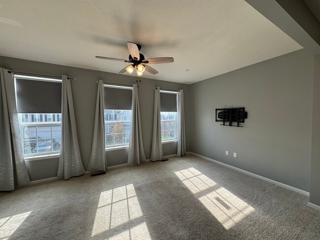 Photo - 2279 Flint Dr