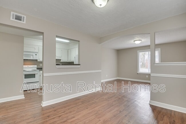 Photo - 4022 Wheeler Woods Rd