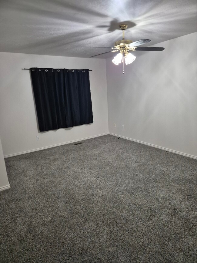 Photo - 4719 S 2900 W