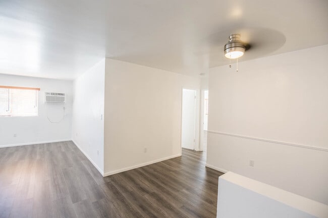 Photo - 7317 Haskell Avenue