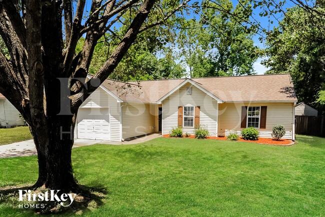 Building Photo - 5255 Hillcrest Glenn Dr