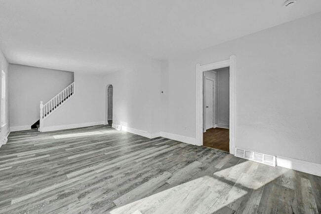 Photo - 3132 Elyria Ave