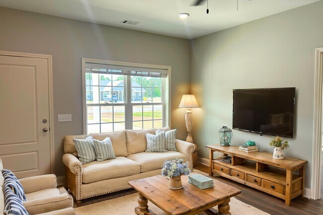 Photo - 227 Firefly Ln
