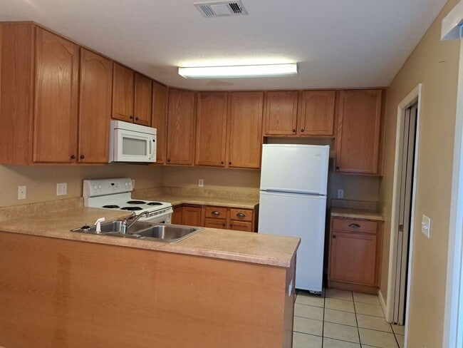Photo - 108 Gray Ave Unit A