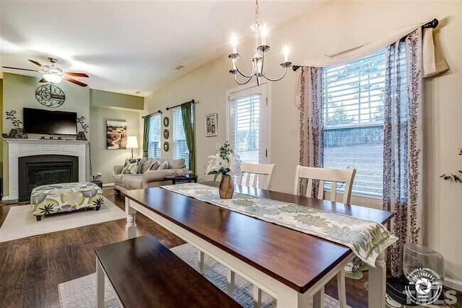 Photo - 125 Golden Meadow Ct
