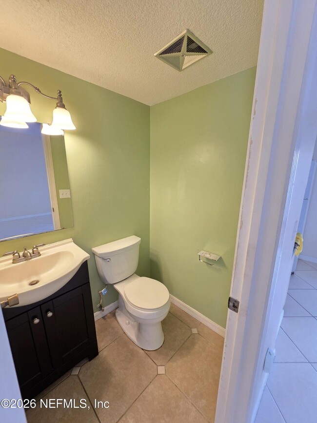 Photo - 227 Kettering Ct