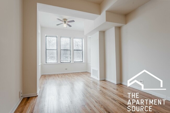 Photo - 2319 N Kedzie Blvd Unidad 1S