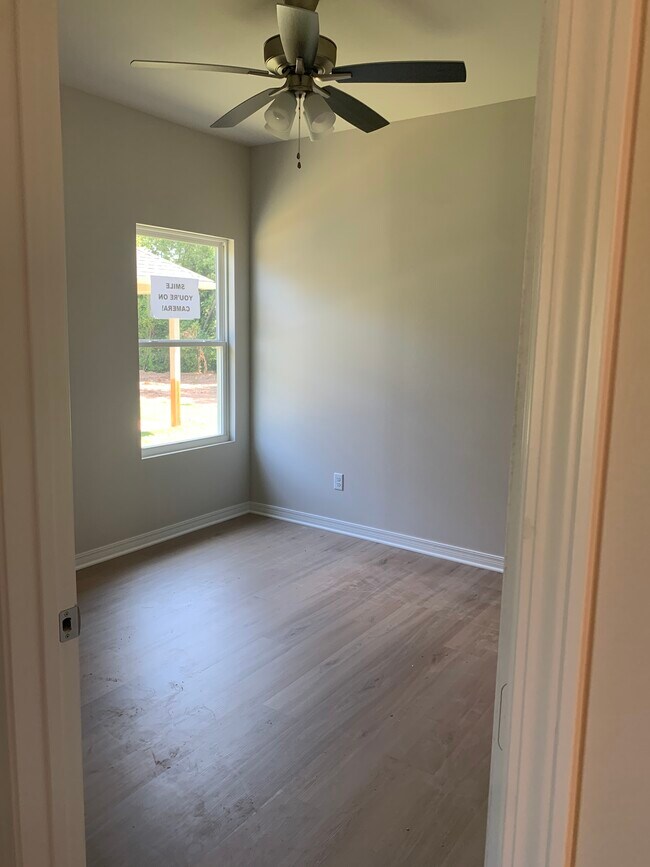 Photo - 1400 N Seventh St