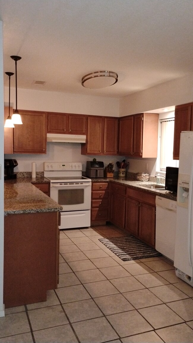 Photo - 513 Pelham St