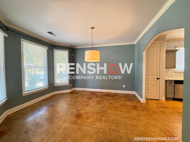 Photo - 2043 Peabody Ave