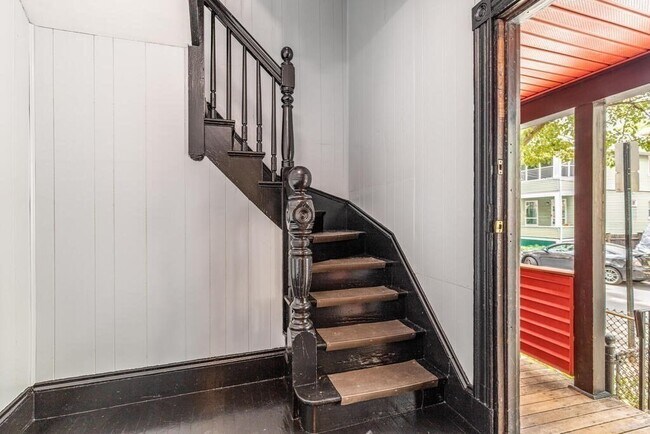 Photo - 49 Harrison St Unit 3