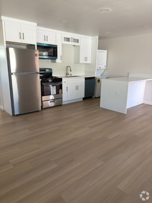 Building Photo - 2471 Terraine Ave Rental