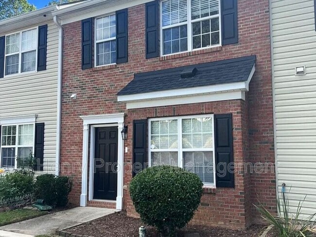 Photo - 134 Forthview Way