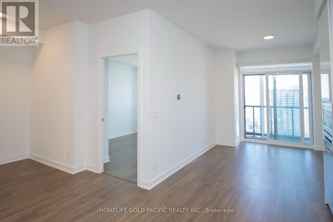 Photo - 30 Upper Mall Wy Unit 1506