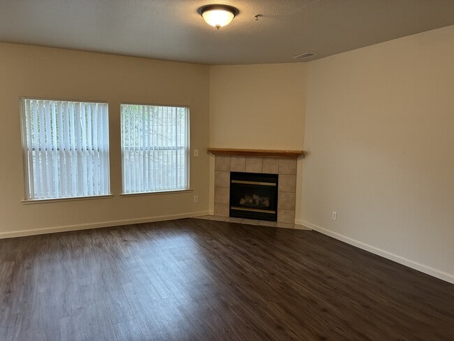 Photo - 2901 Snyder Ave