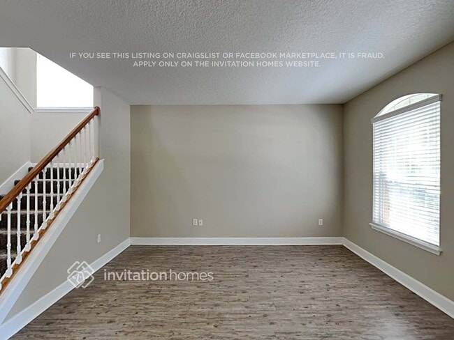 Photo - 708 Spruce Pine Ln