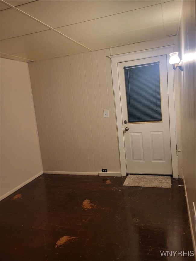 Photo - 267 Crestwood Ave