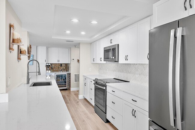 Photo - 5460 N Ocean Dr Unit #3b