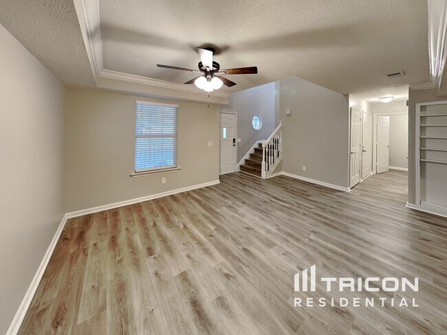 Photo - 80 Vincent Ln