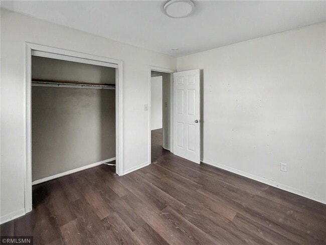 Photo - 97 Orme St E Unit 102