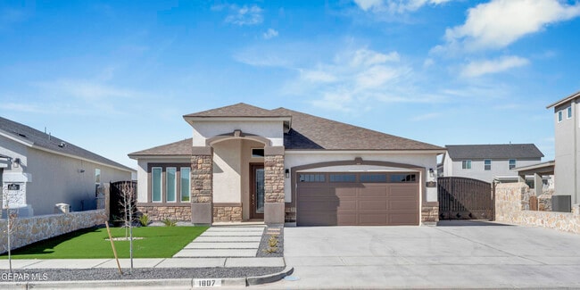 Photo - 1807 Dana Gray St