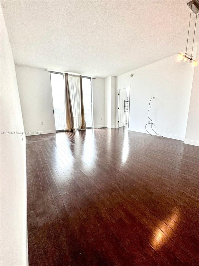 Photo - 140 S Dixie Hwy Unit 513