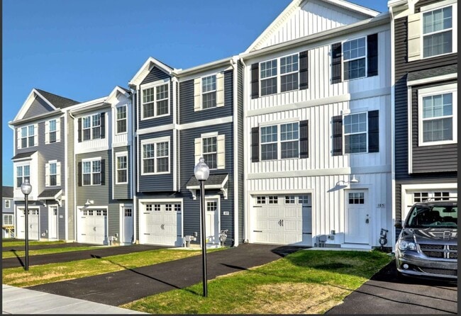 Terraces at Maplewood